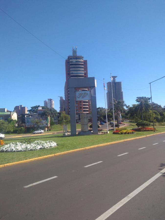 Hotel Residencial Marlis Posadas Exterior foto