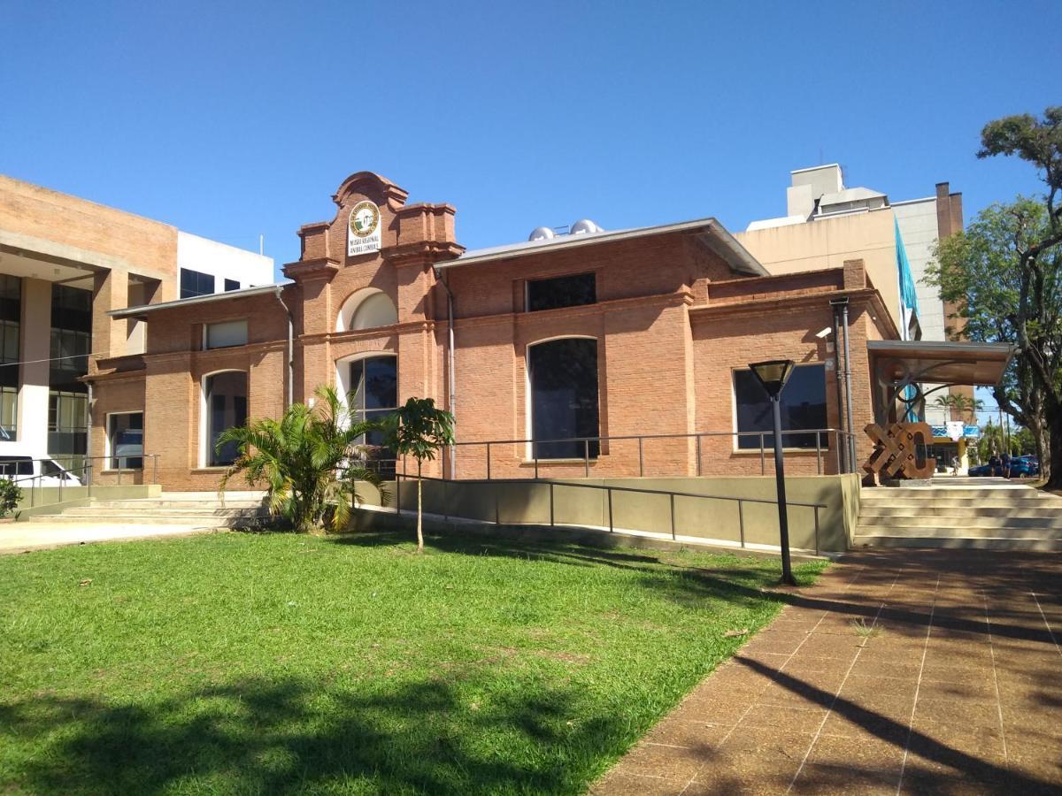Hotel Residencial Marlis Posadas Exterior foto