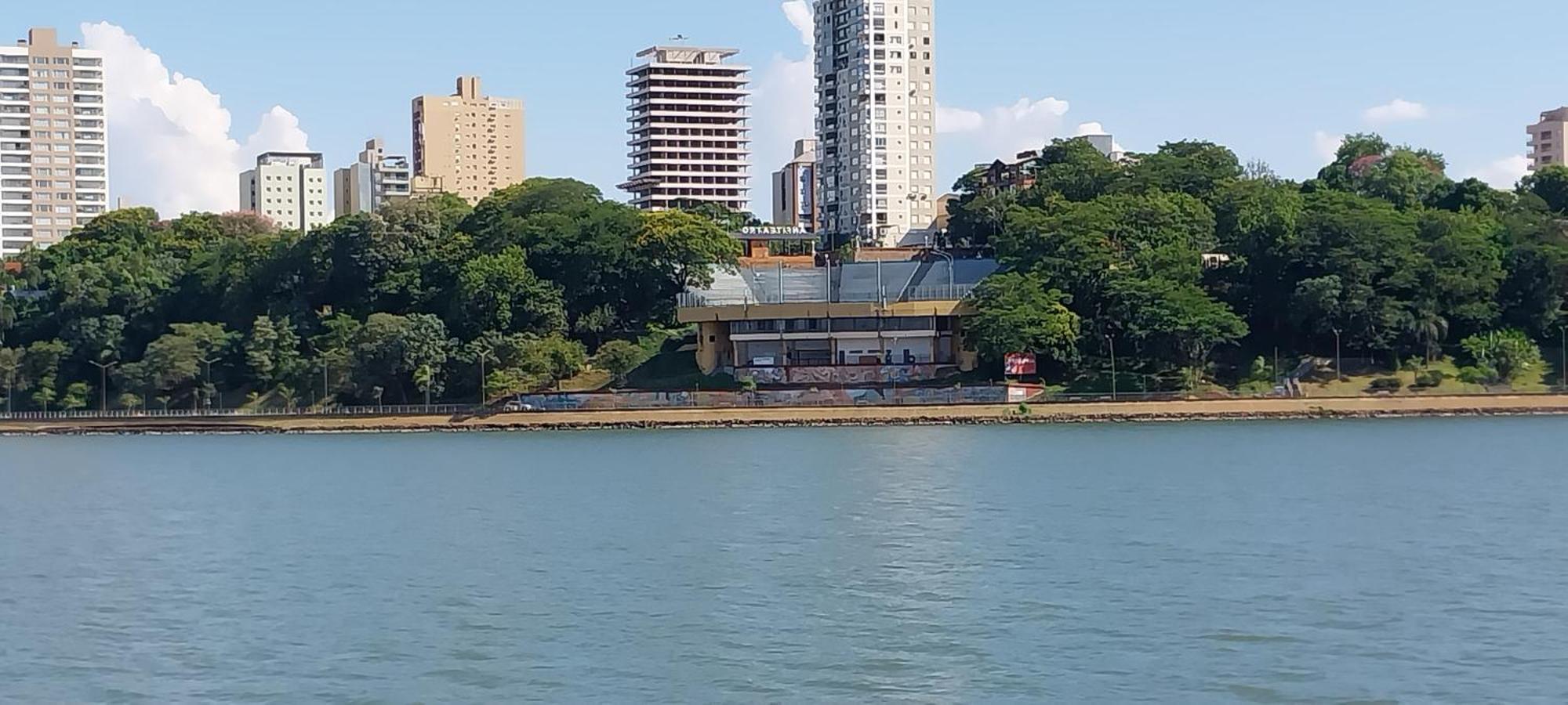Hotel Residencial Marlis Posadas Exterior foto